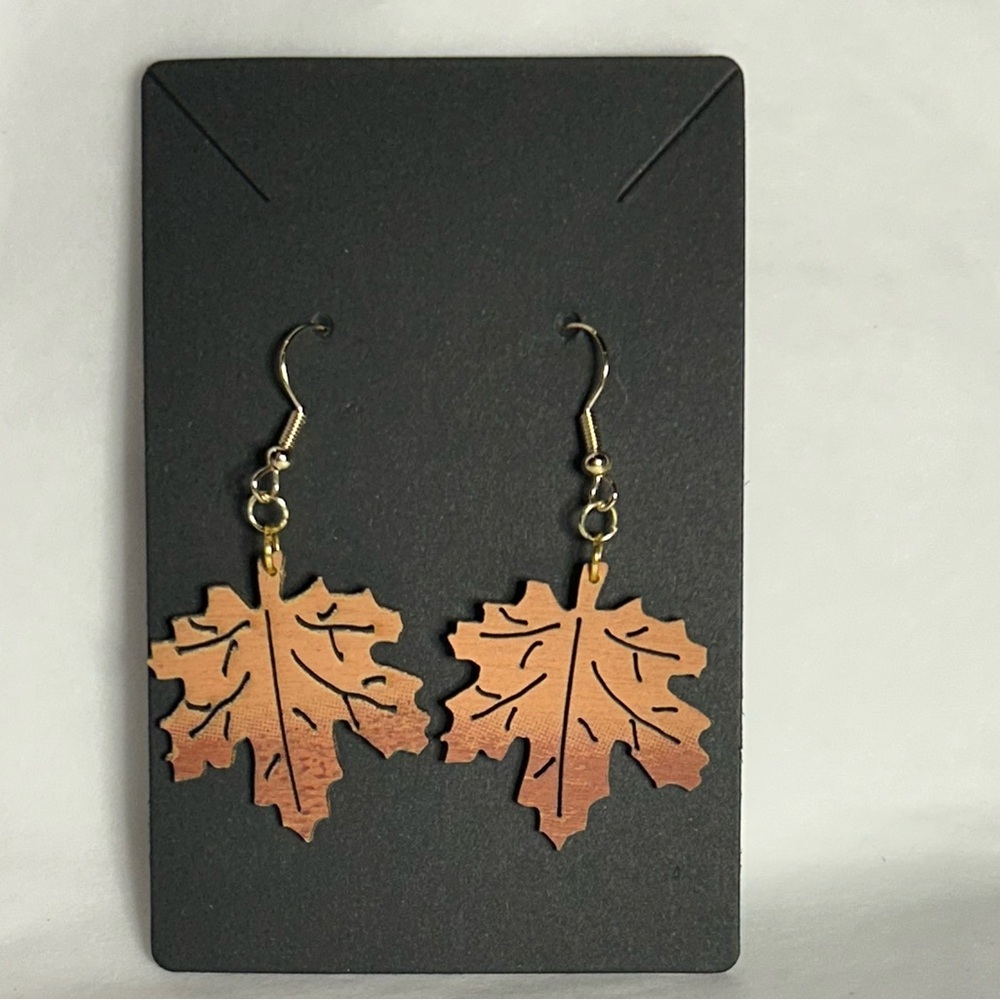 Maple Leaf Dangle Earrings
(151)